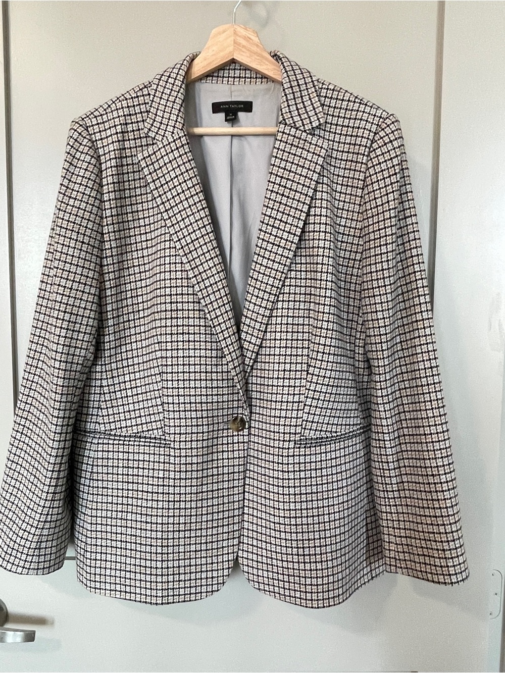 Ann Taylor Newbury Blazer Women's Size 14 Black White Tan Houndstooth Plaid